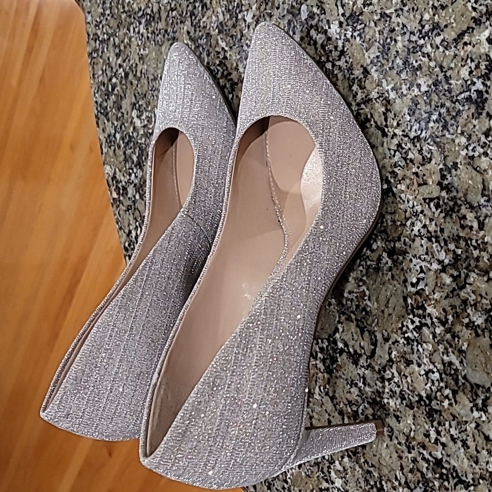 Glitter shoes, 7, never worn!